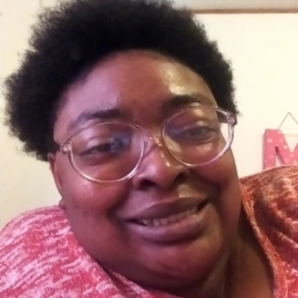 Meet your Posher, Mica